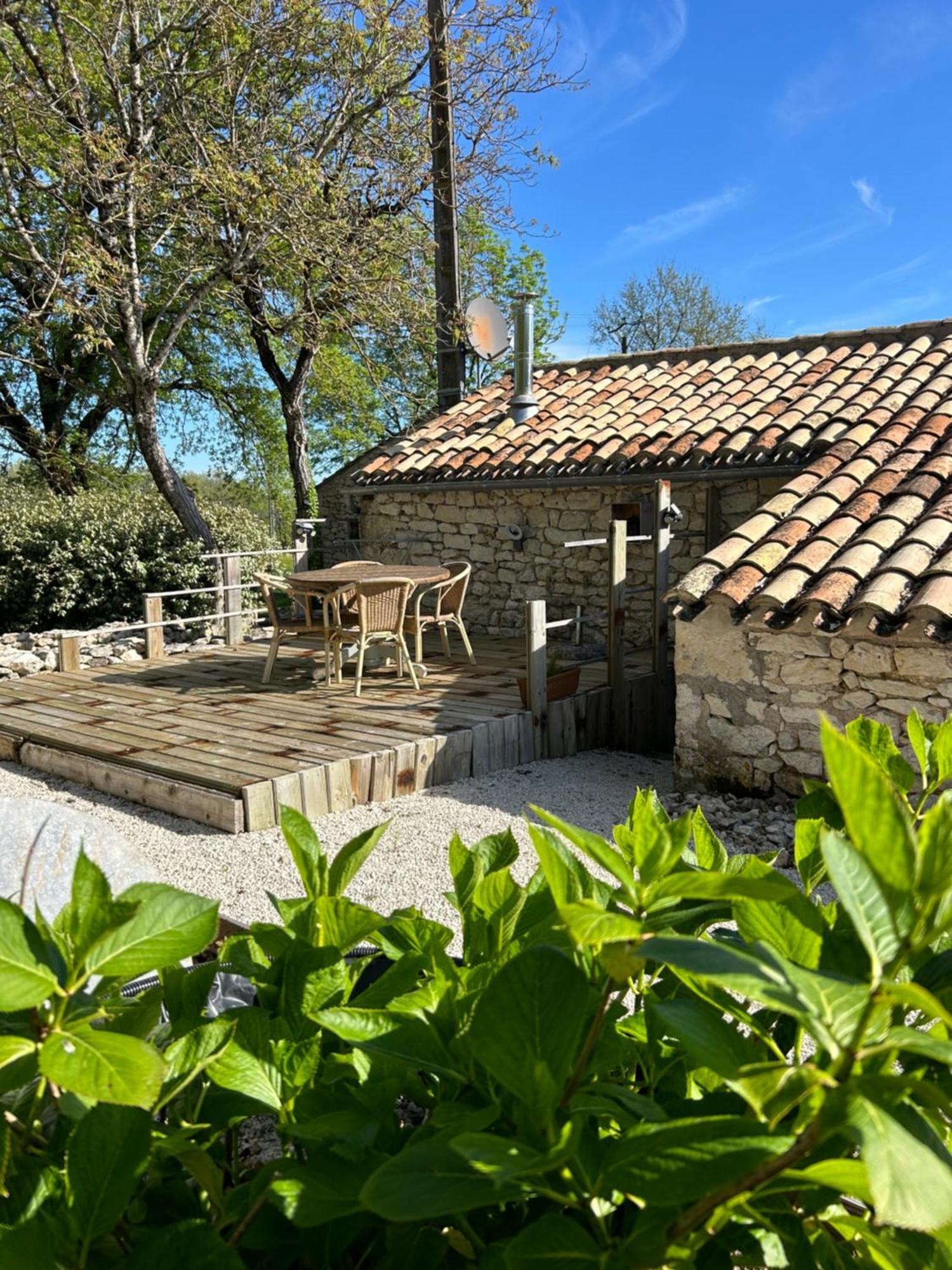 Les Fontanelles Du Quercy Blanc Montcuq Exterior foto